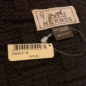 Hermes 100% Cashmere scarf